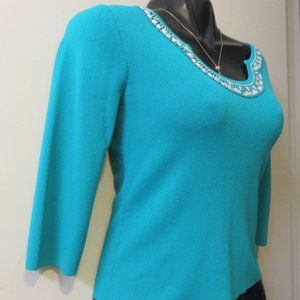 CABLE & GAUGE TURQUOISE BEAD NECKLINE SMALL P SWTR